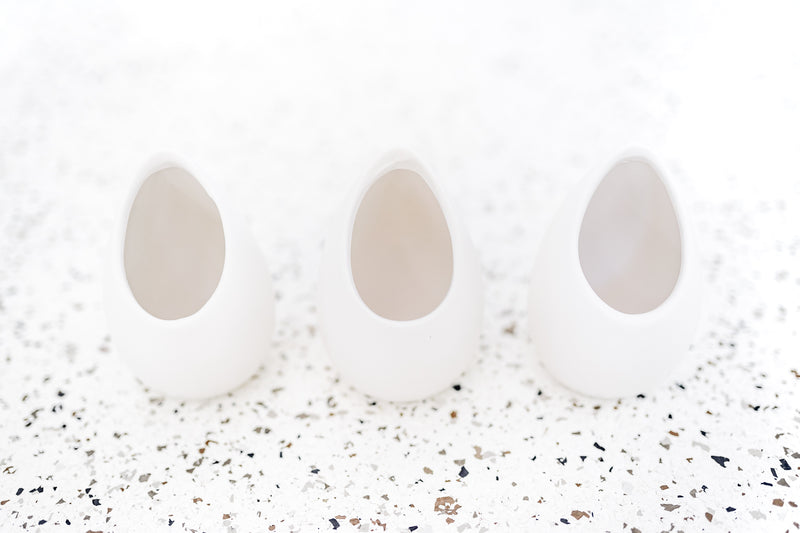 3 Large Ivory Ceramic Vases with Flat Bottom and Hole for Hanging