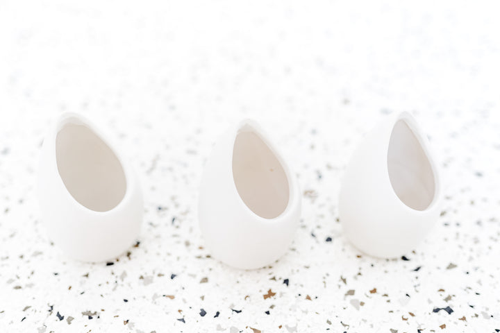 3 Small Ivory Ceramic Vases with Flat Bottom and Hole for Hanging 